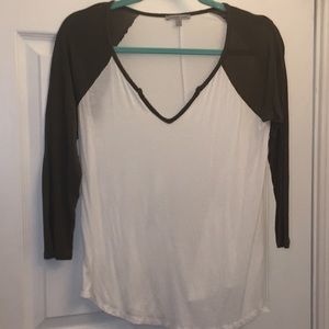 3/4 Length Sleeve Shirt